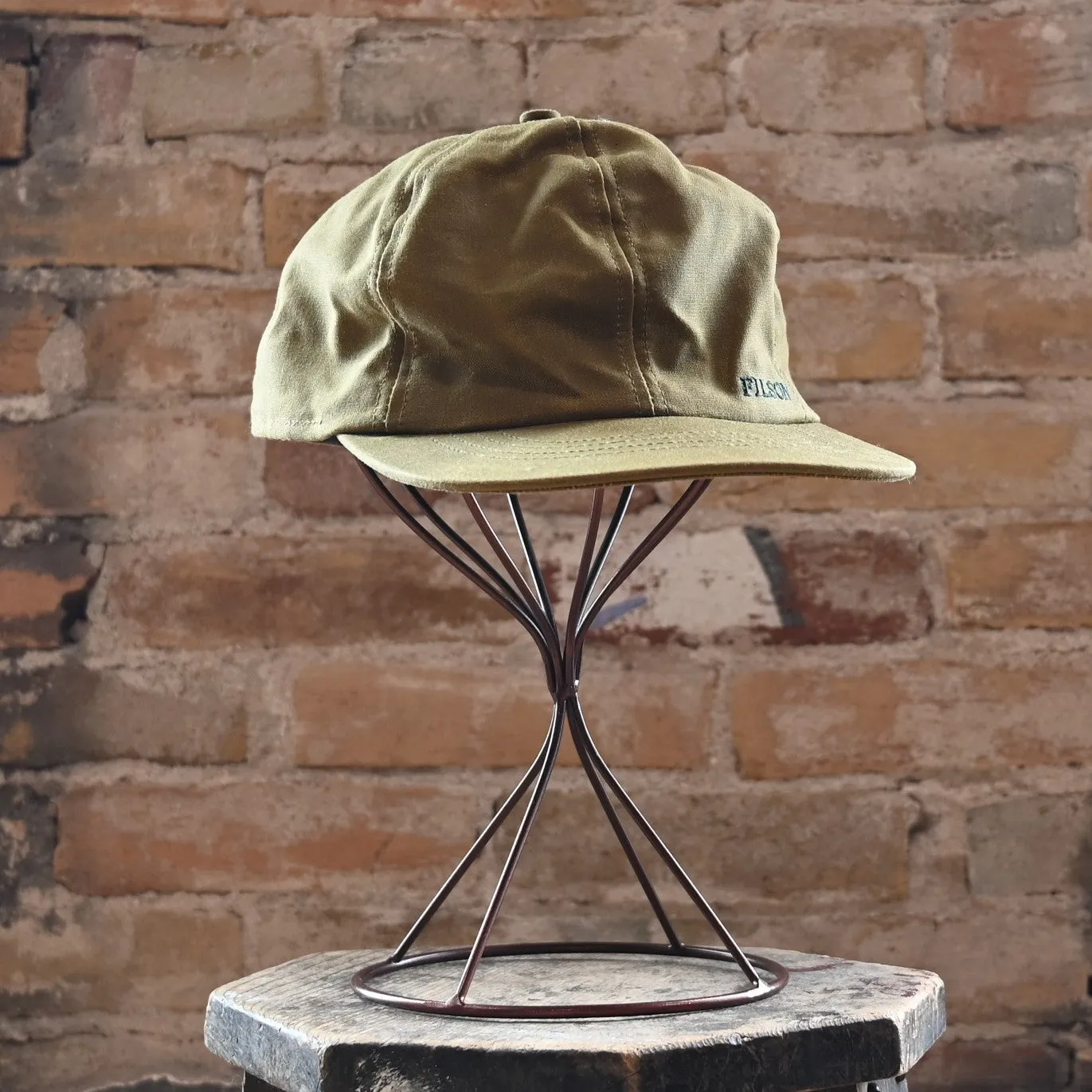 Filson Insulated Tin Cloth Cap- Dark Tan